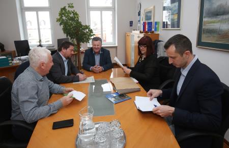 SESTANEK LAS 03 FOTO LJUBO VUKELIČ